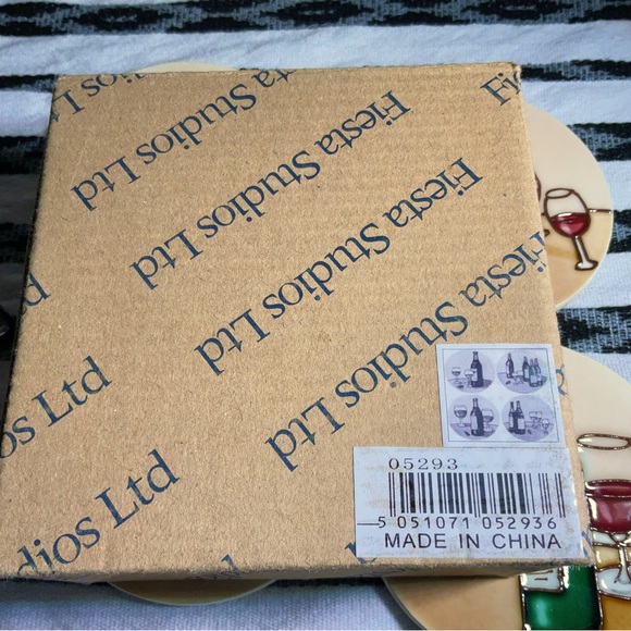 Wine Themed Ceramic Coasters, set of 4 with stand - Picture 4 of 6